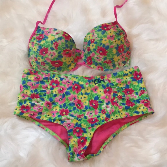 gilly hicks bikini